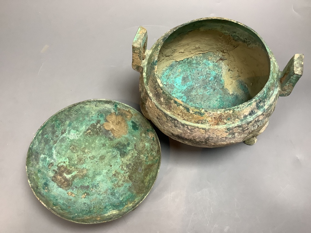 A Chinese archaic bronze ding vessel and cover, Han dynasty